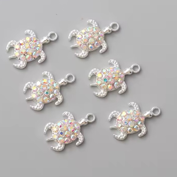 Lot of Metal Silver Color Charms for Jewelry Making - Picture 10 of 13